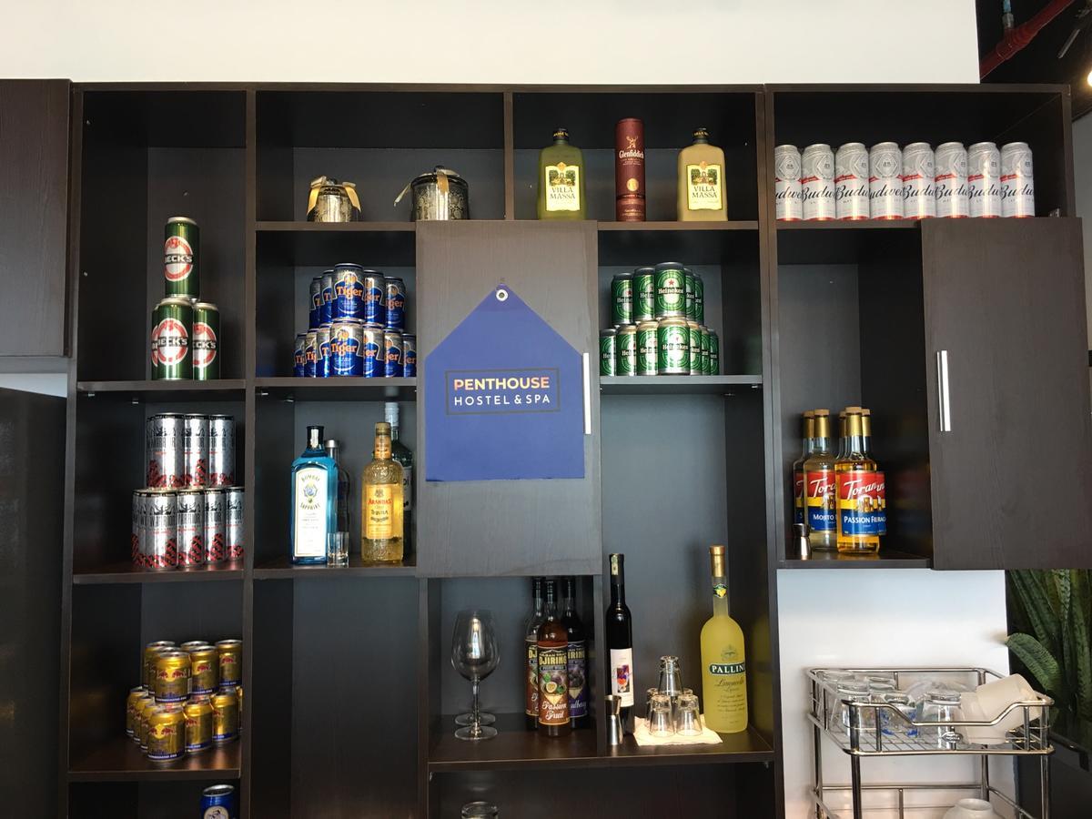 Penthouse Hostel & Spa ホーチミン市 エクステリア 写真