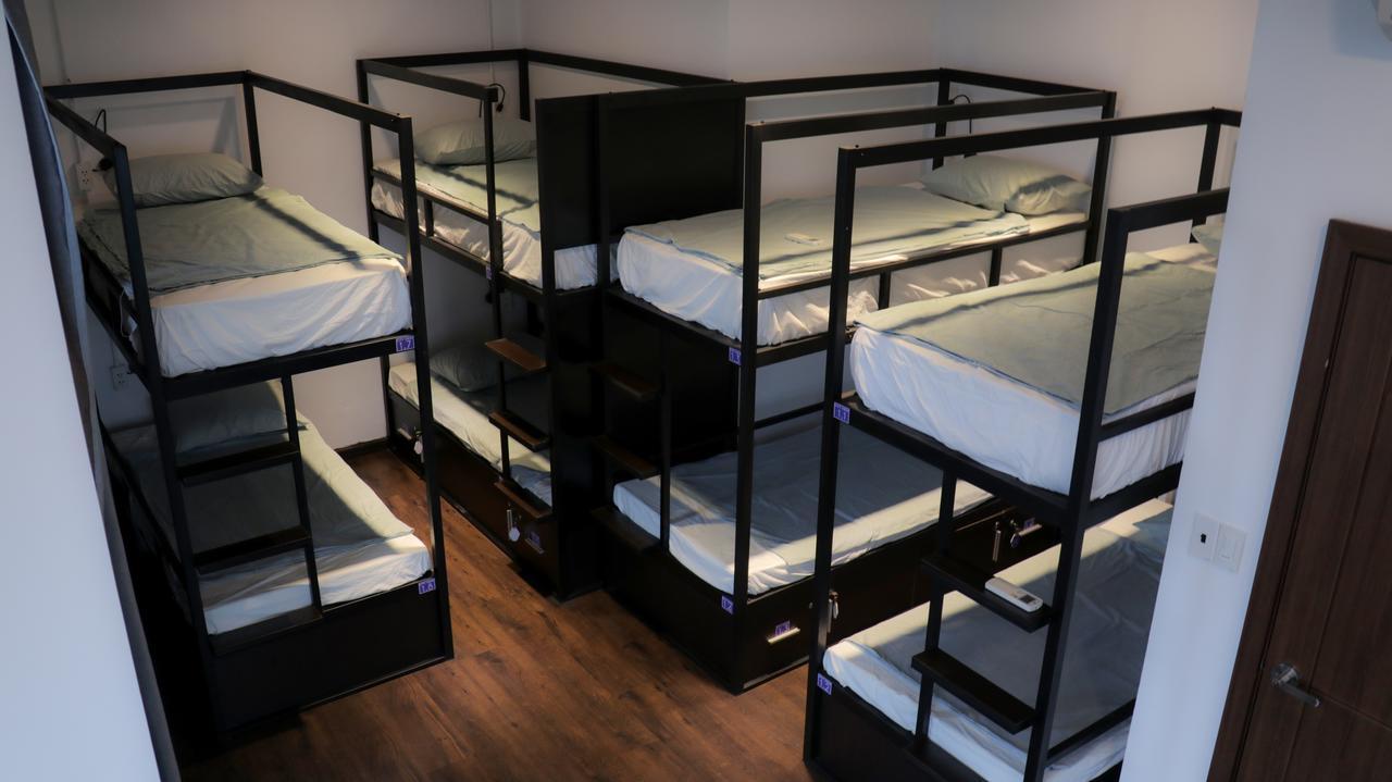 Penthouse Hostel & Spa ホーチミン市 エクステリア 写真